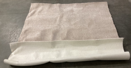7.5&rsquo;X6&rsquo; LIGHT TAN UNUSED CARPET