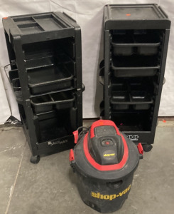 TWO NICO DINAMERI PLASTIC STORAGE DRAWERS, RED AND BLACK WORKING SHOP VAC MODEL MAC12-200D