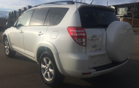 2009 TOYOTA RAV4 - 4X4 - CLEAN INSIDE AND OUT - 3