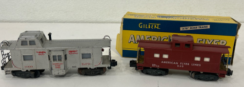 (1) American Flyer 24638 Silver Deluxe Bay Window Illuminated Caboose (1) American Flyer 930 Caboose W/ Box