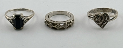(3) Beautiful Rings Sz. 4.5, 7.0, 7.5