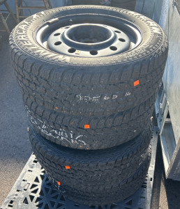 (4) Dean Wintercat XT Snow Tires On 16” Rims