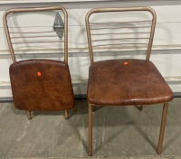 (2) Folding Chairs