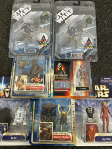 (7) Star Wars Action Figures