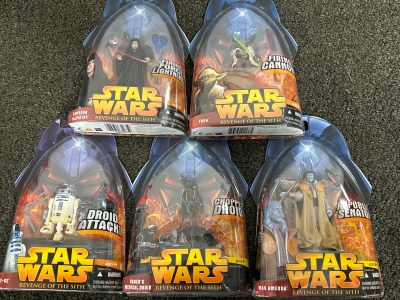 (5) Star Wars &ldquo;Return of the Sith&rdquo; Characters in Original Packaging