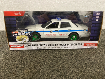 2008 Ford Crown Victoria Police Interceptor, Limited Edition Greenlight Hot Pursuit Die Cast Vehicle