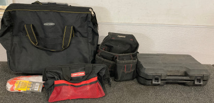 (1)Tool Bag Rollaway Voyager 20&rdquo; 21 Pockets (1)3<br/>Craftsman Professional 8A 1/2" Hammer Drill &More