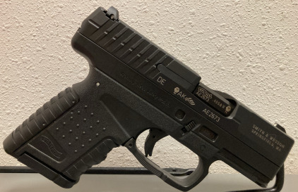Walther PPS 40 S&W Pistol With Magazine&mdash; AE2673