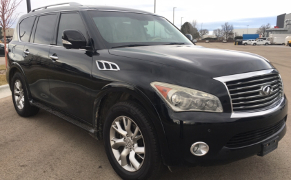 2013 INFINITI QX56 - CLEAN