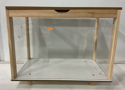 22 1/2’’ x 14 3/4’’ x 18 1/2’’ Reptile Enclosure/Terrarium