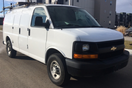 2016 CHEVROLET EXPRESS 2500 - GOOD WORK VAN!