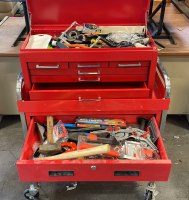 SNAP ON TOOL BOX ON CART WITH VARIOUS TOOLS - 2