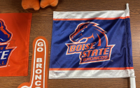 BOISE STATE BRONCOS MEMORABILIA-CAR FLAGS AMD FOAM FINGER - 3