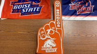 BOISE STATE BRONCOS MEMORABILIA-CAR FLAGS AMD FOAM FINGER - 5