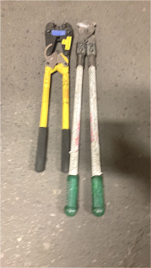 Heavy Cable/Wire Cutter&rsquo;s & a Wire Lug Crimping Tool
