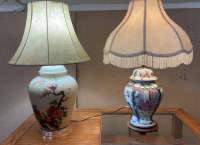 PAIR OF VERY NICE VINTAGE LAMPS WITH SHADES - 2