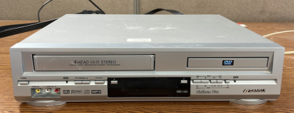 SANSUI VHS/DVD PLAYER MODEL NO. VRDVD4000A