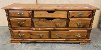 VINTAGE 8 DRAWER DRESSER