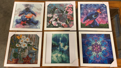 SET OF COMPLETED DIAMOND PAINTING PICTURES