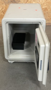 Sentry Valueguard 1380 Locking Safe On Wheels (23”X17”X20”)