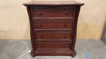 VERY NICE 6-DRAWER WOODEN DRESSER