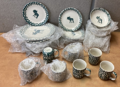 28 Piece Folk Craft Moose Country By Tifnshan Dinnerware Set