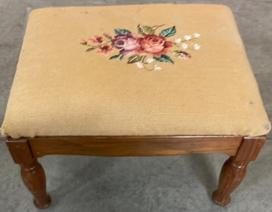 Floral Design Vintage Foot Rest