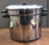 (1) “Old Country” Stainless Steel Steamer/Juicer (In Original Box)