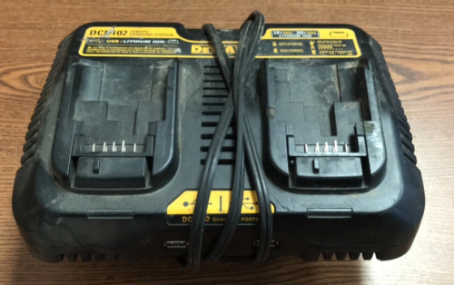 (1) Dewalt Job Site Charging Station