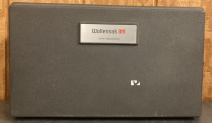 Vintage Wollensak 3M Reel To Reel Suitcase Tape Recorder