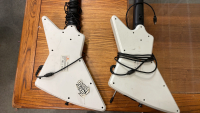 2 XBOX 360 GUITAR HERO GUITAR CONTROLLERS - 3