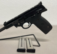 Smith And Wesson Model 22A .22 Caliber, Semi Automatic Pistol W/ Hard Case And Extra Magazine - 3