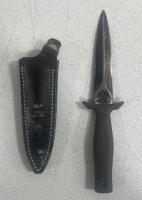 (1) Gerber Dagger With Sheeth