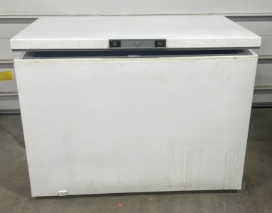 (1) House Hold Freezer