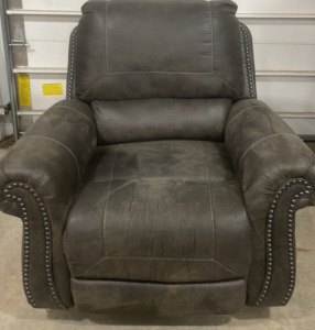 (1) Gray Leather Reclining Chair