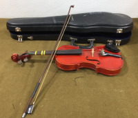 Violin, Great For Beginers , Stradivarus 1720 Copy By Kiso Suzuki Violin Co. Japan.