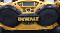 Dewalt DC011 Worksite Radio/Charger & More - 2