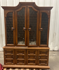 2 Piece China Hutch