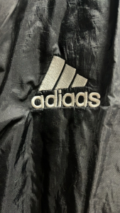 Adidas Wind Breaker Size XL