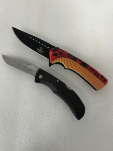 (2) Folding Knives: Snake Eye And Gerber 450