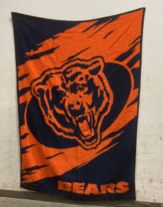 (1) Large Chicago Bears Plush Blanket (54”X76”)