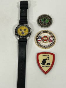 Tommy Bahama Watch With Tachymeter & Date Plus Military Support Tokens (3)