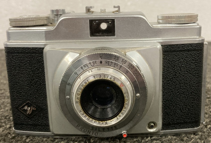 Vintage Agfa Silette Camera (Clean)