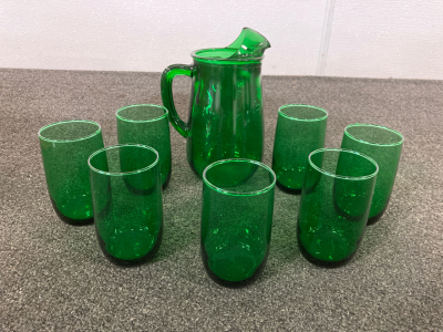 Vintage Anchor Hocking Forest Green 40oz Pitcher And (7) 10oz Glasses. Beautiful Green Color