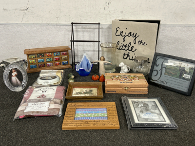 La Promesa Cigar Box, Knick Knacks, Picture Frames, Photo Album & More