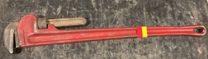 36” Pipe Wrench