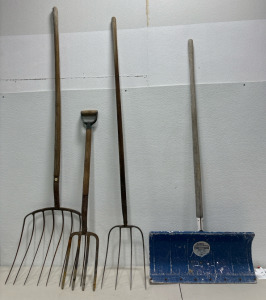 (3) Pitch Forks (1) Aluminum Snow Shovel