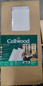 (5) Cellwood Window Shutters 15" X 31" White