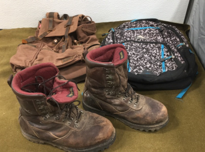 (1) Pair Cabela&rsquo;s Work Boots & (2) Day Packs