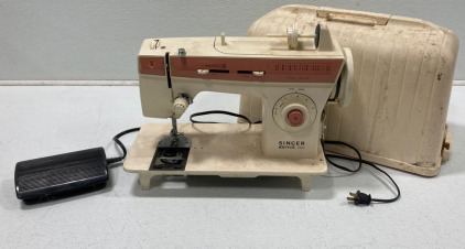 (1) Vintage Singer Merritt 2404 & Accessories